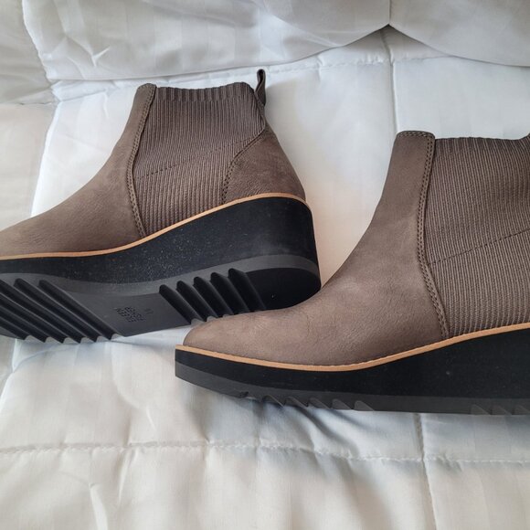 Eileen Fisher Wedge Suede Booties - Picture 2 of 7